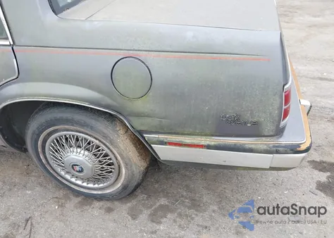 1989 Buick Electra Park Avenue from USA, damaged, VIN 1G4CW54C1K1601648